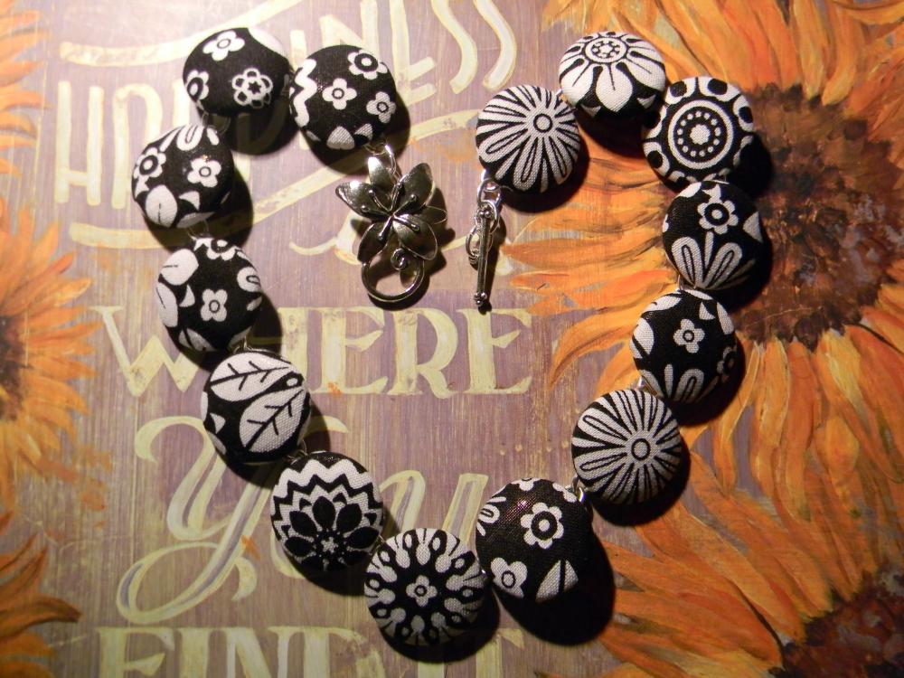 Fabric Button Necklace - Black/white Flowersfrom Siljewel